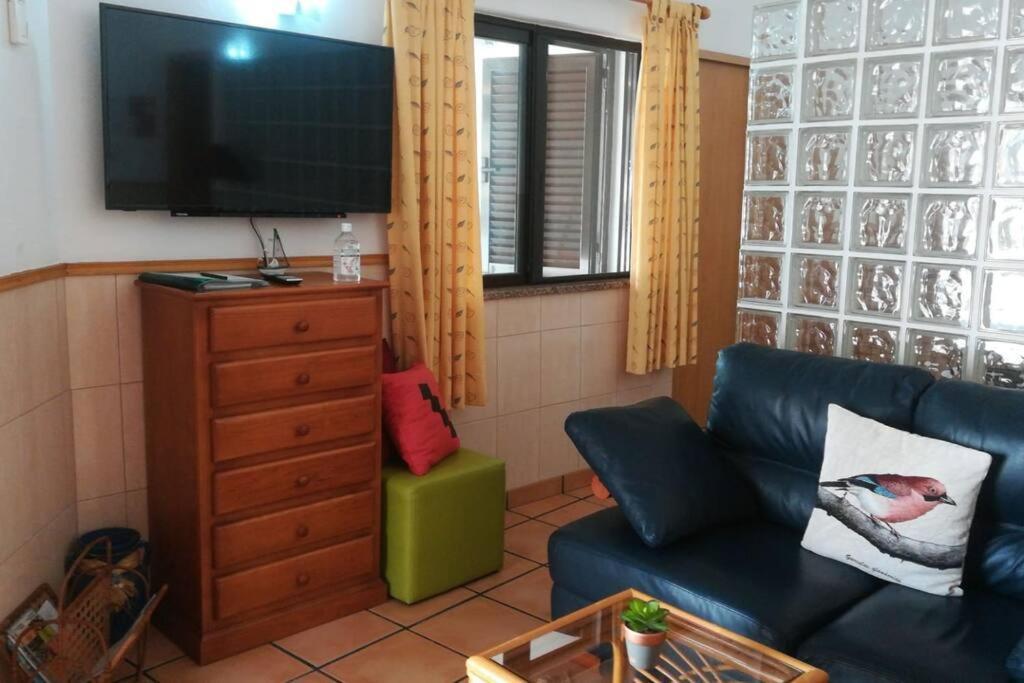Studio, Large Terrace & Beautiful Pool *