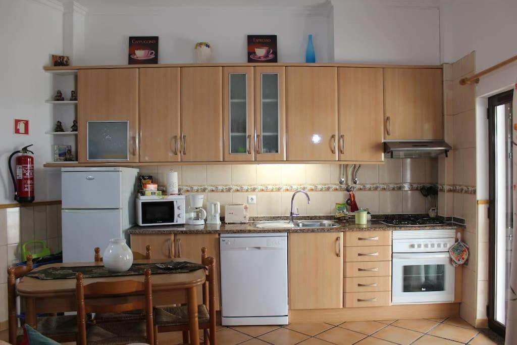 Studio, Large Terrace & Beautiful Pool Apartment