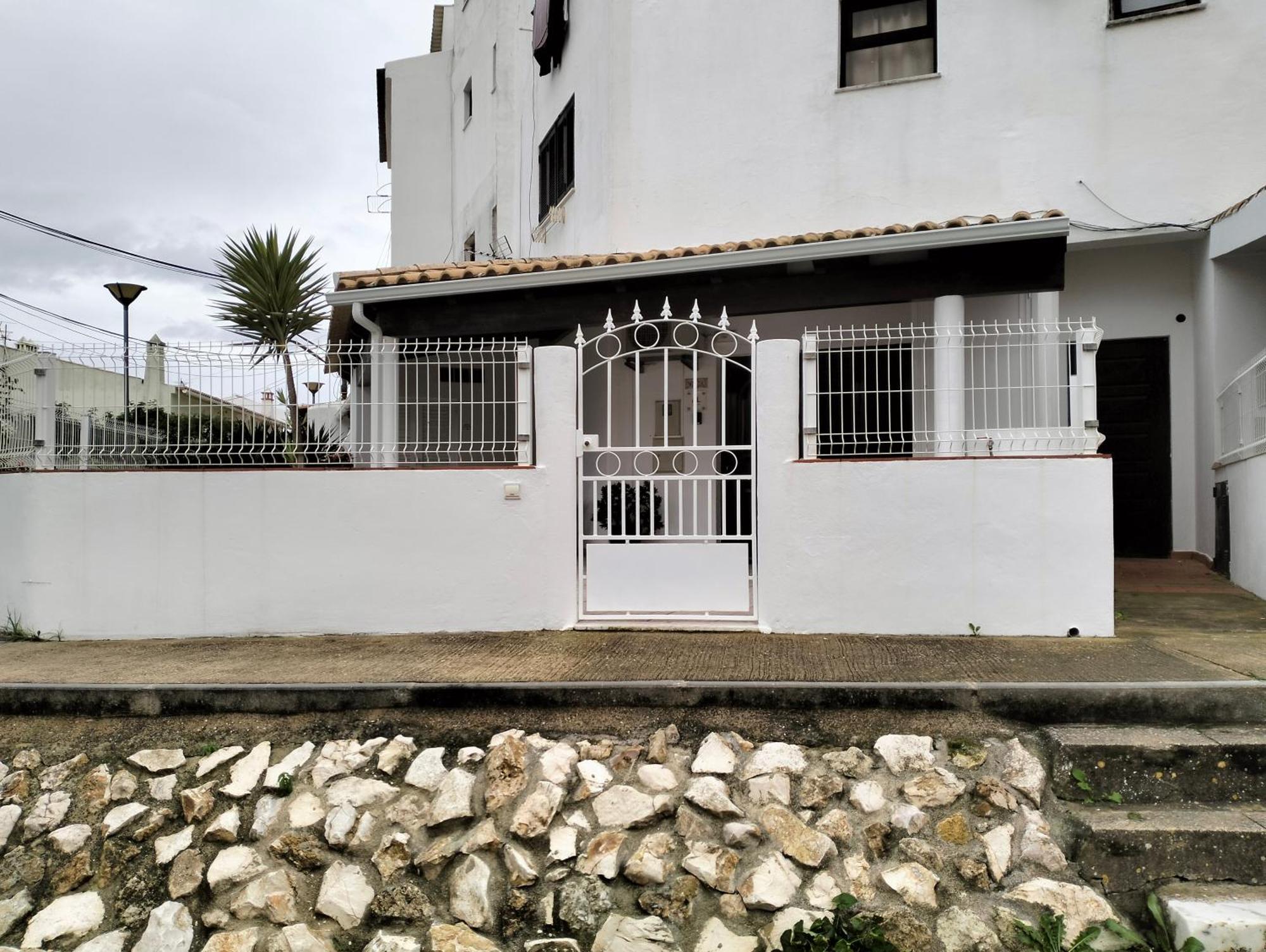Studio, Large Terrace & Beautiful Pool * Lagos