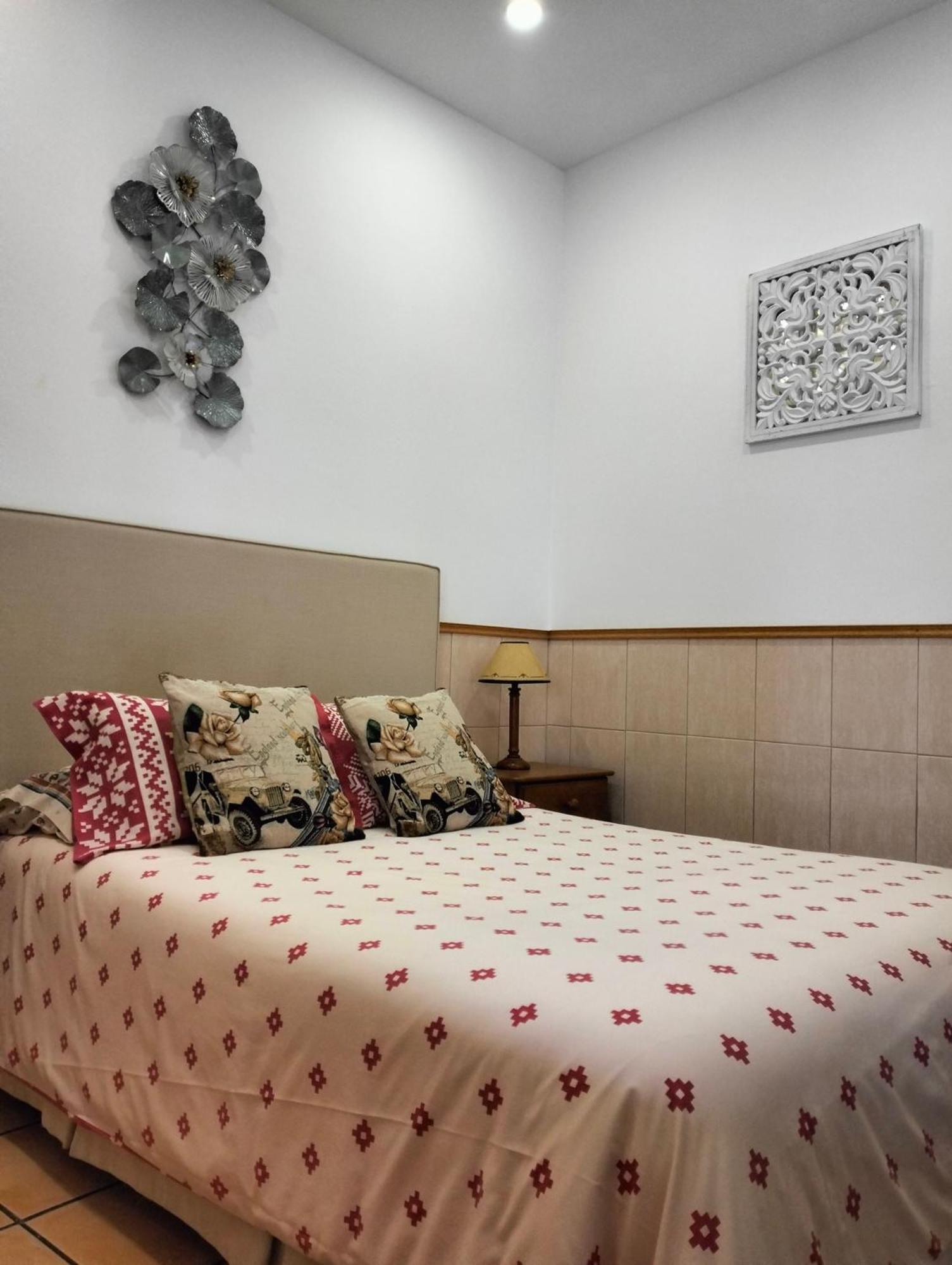 Studio, Large Terrace & Beautiful Pool